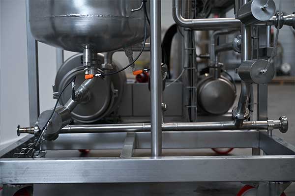 3D-Process-skid-nep-mobile-nettoyage-de-cuve-production-spriritueux-capteurs 3D-Process-skid-nep-mobile-nettoyage-de-cuve-production-spriritueux-capteurs